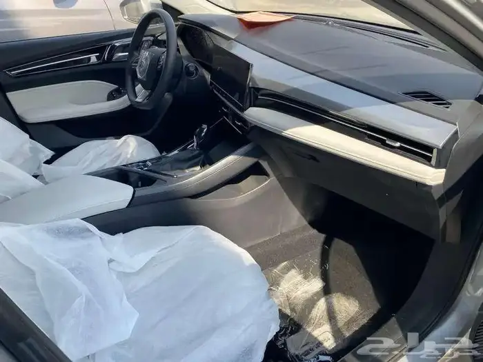 ام جي 5 ستاندر 2025 كاش وتقسيط عروض نهاية العام 13