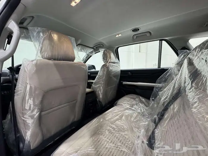 فورد ايفرست XLS موديل 2025 بنزين كاش واقساط 18