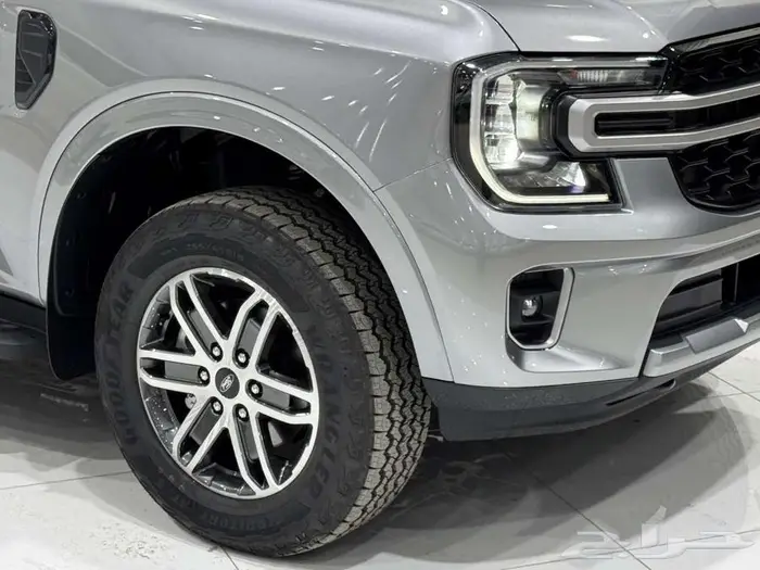 فورد ايفرست XLS موديل 2025 بنزين كاش واقساط 2