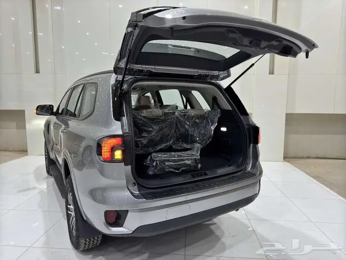 فورد ايفرست XLS موديل 2025 بنزين كاش واقساط 7