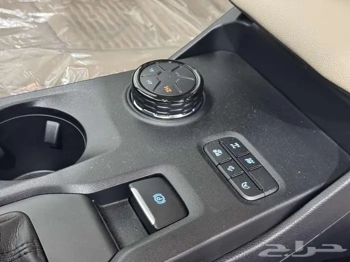 فورد ايفرست XLS موديل 2025 بنزين كاش واقساط 15