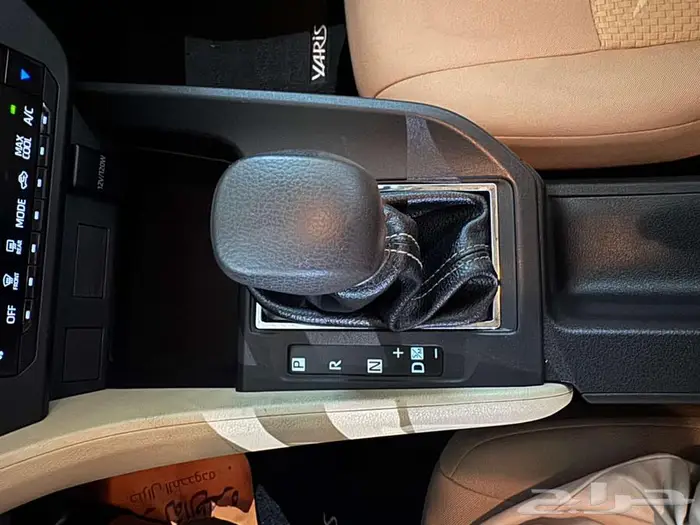 تويوتا يارس y استاندر 2023 12