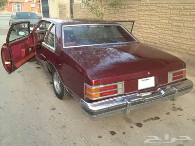 بيوك لا سابر 1979 سبورتبابين مع فتحة سقف مالك واحد من المصنع index