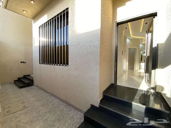 أدوار أرضية فاخرة للبيع الطالح - الورود - خميس مشيط 15