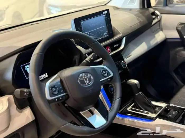 تويوتا فيلوز GLX موديل 2025 عرض خاص بقسط 950 4