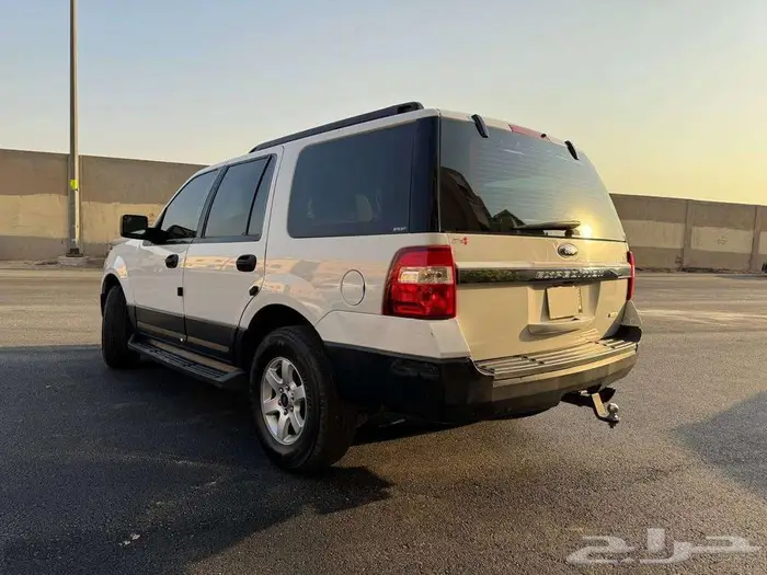 فورد اكسبيدشن 2015 دبل قصير مخزن 1