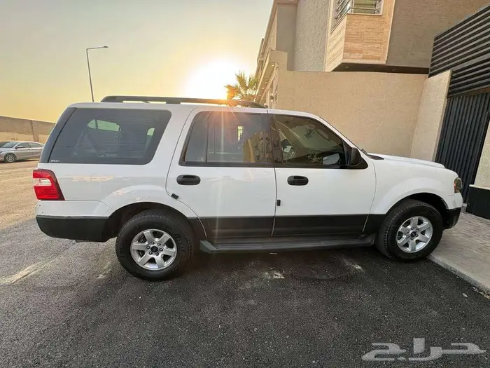 فورد اكسبيدشن 2015 دبل قصير مخزن 6