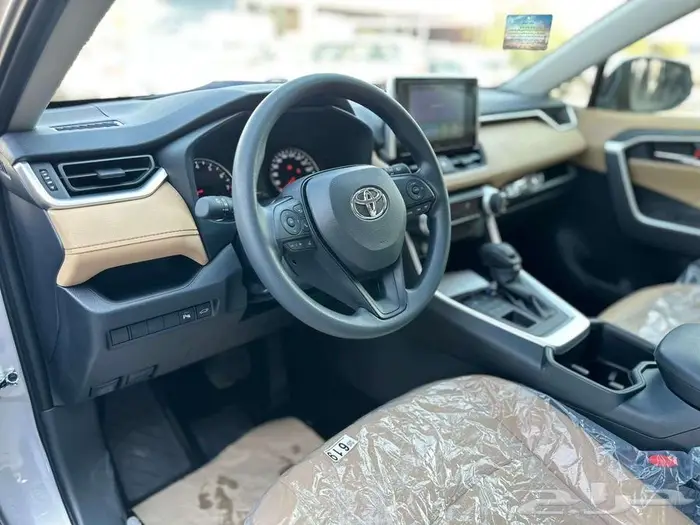 تويوتا راف فور XLE نص فل - استاندر- هايبرد بنزين- فل 9