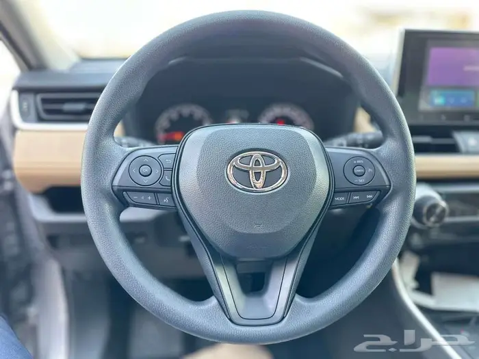 تويوتا راف فور XLE نص فل - استاندر- هايبرد بنزين- فل 11