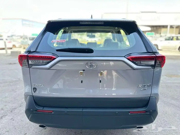 تويوتا راف فور XLE نص فل - استاندر- هايبرد بنزين- فل 13