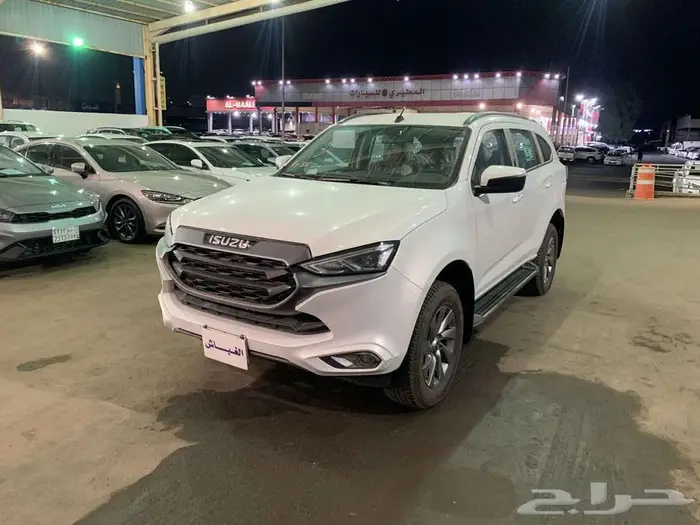 ايسوزو ديماكس MUXموديل 2024 فل كامل ( ديزل ) 2