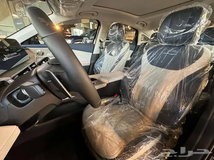 شيري اريزو 8 2025 لكجيري لدى سفنز التجارية للسيارات 3