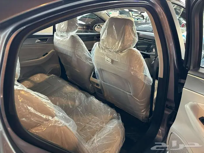 شيري اريزو 8 2025 لكجيري لدى سفنز التجارية للسيارات 6