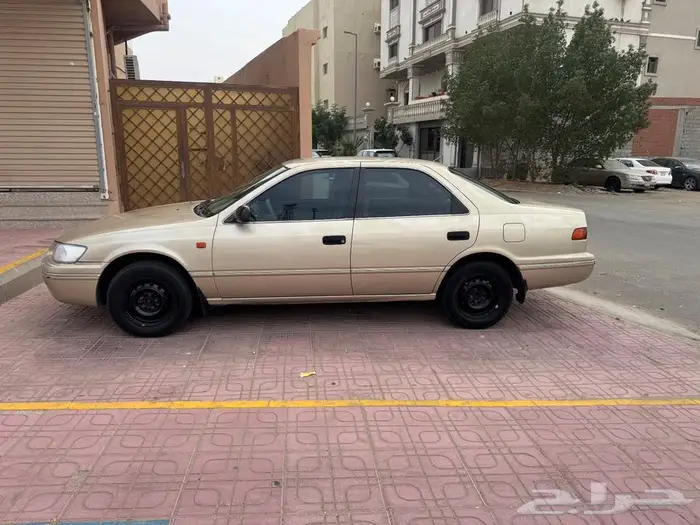 كامري 2000 مالك اول من الوكالة 2