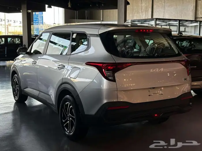 كيا كارينز 2025 الاستندر عرض حصري من شركة سفنز 3