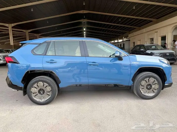 راف فور XLE هايبرد 2024 متاح اقساط و كاش 3