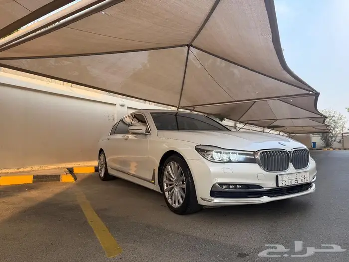 بي ام دبليو 0