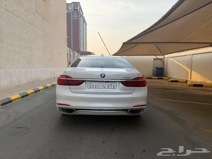 بي ام دبليو 5