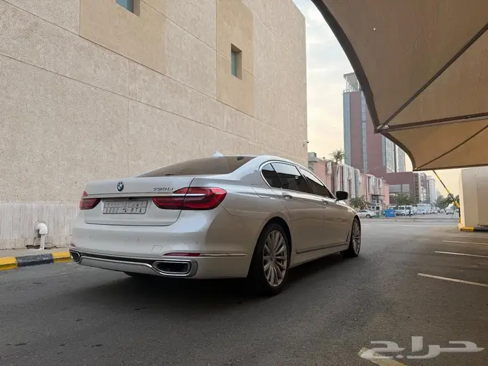 بي ام دبليو 4