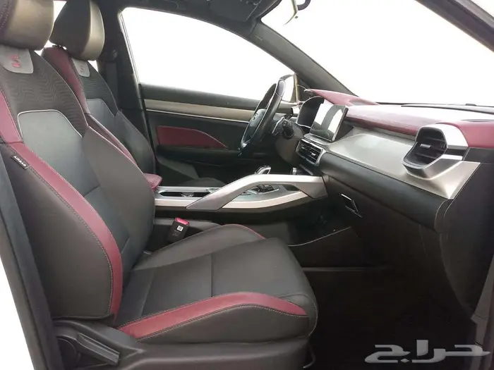 جيلي كولراي 2022 8