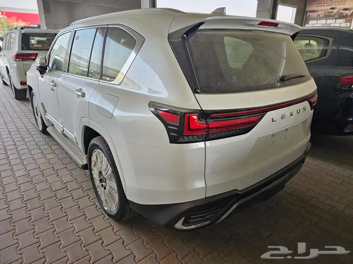 لكزس lx600 bbسعودي عرض صفر فوايد 50 50 2