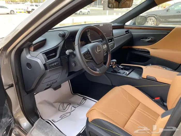 لكزس ES350 CC سعودي 2025 (اسود-تيتانيوم-رمادي- ابيض) 50