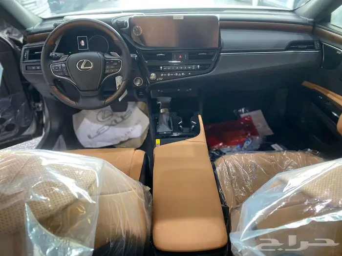 لكزس ES 350 DD فل كامل 2025 - عرض نهاية العام 8