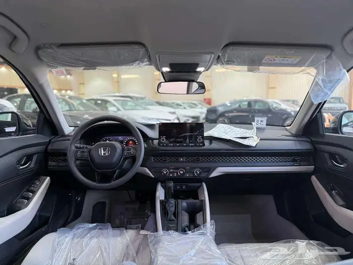 هوندا اكورد ستاندر 2025 6