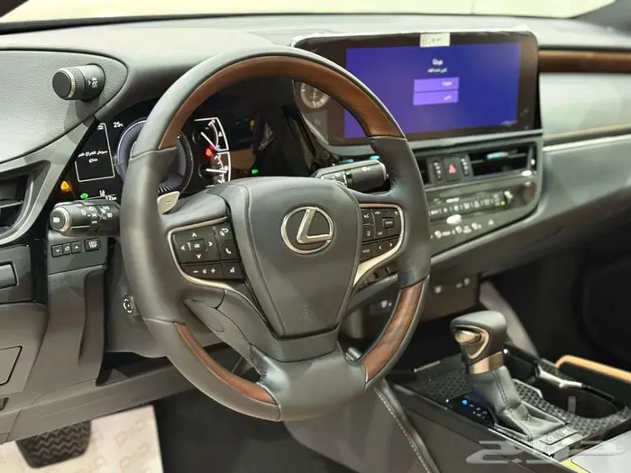 لكزس ES 300 HH موديل 2025 - عرض نهايه العام 27