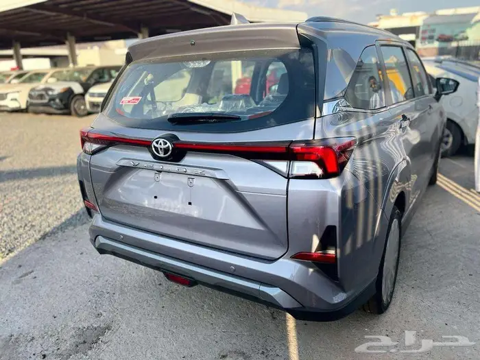 تويوتا فيلوز GLX 2025 كاش و تمويل بنوك 5