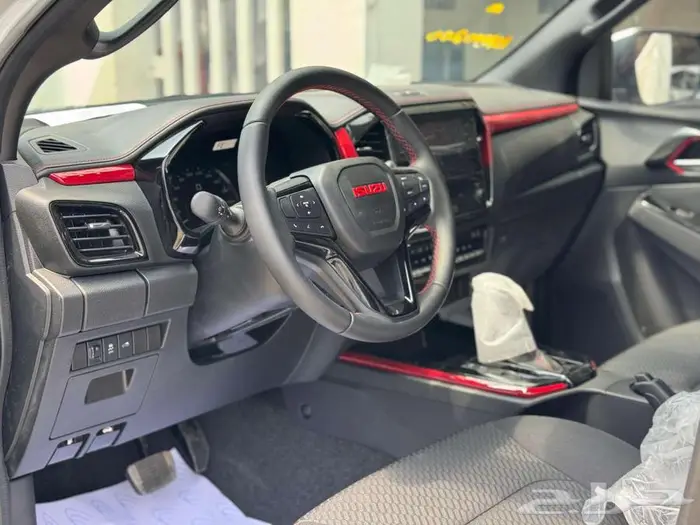 ايسوزو ديماكس GT 2025 بسعر مناسب 19