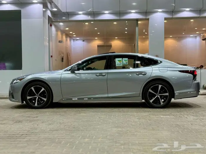 لكزس LS 350 AA موديل 2025 - عرض نهاية العام 316000 6