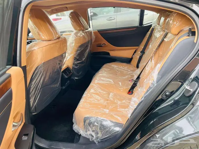 لكزس ES350CC بلس موديل 2025 بالنقد والتقسيط. 5