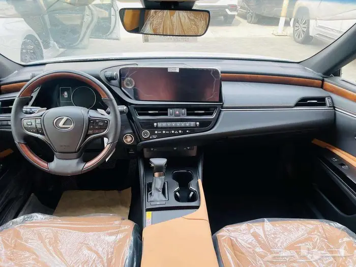 لكزس ES350CC بلس موديل 2025 بالنقد والتقسيط. 4