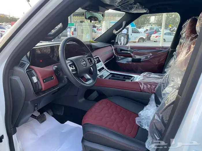 نيسان باترول تيتانيوم موديل 2025 سعودي 4