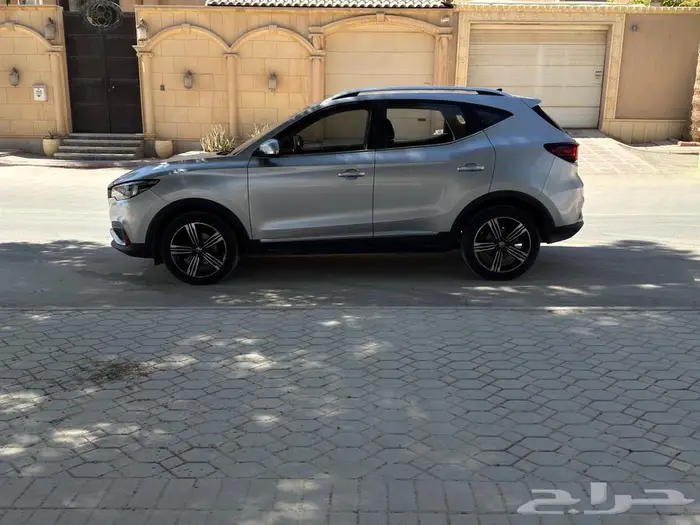 ام جي زد اس 2020 2