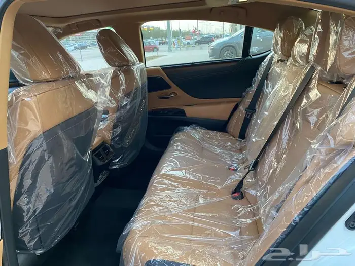 لكزس ES 350 DD فل كامل 2025 - الساير كويتي.. 8