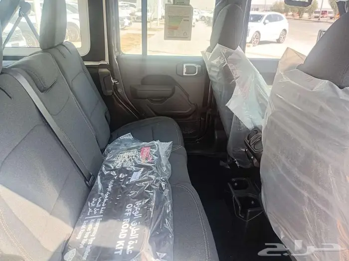 جيب رانجلر سبورت 2025 وكيل سعودي عروض نهاية العام شركة سفنز 14