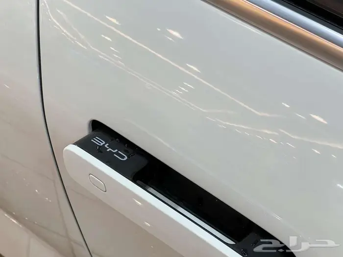 بي واي دي سيل 7 فل كامل موديل 2026 5