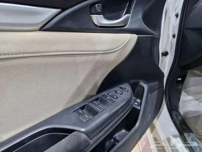 هوندا سيفيك DX 2018 8