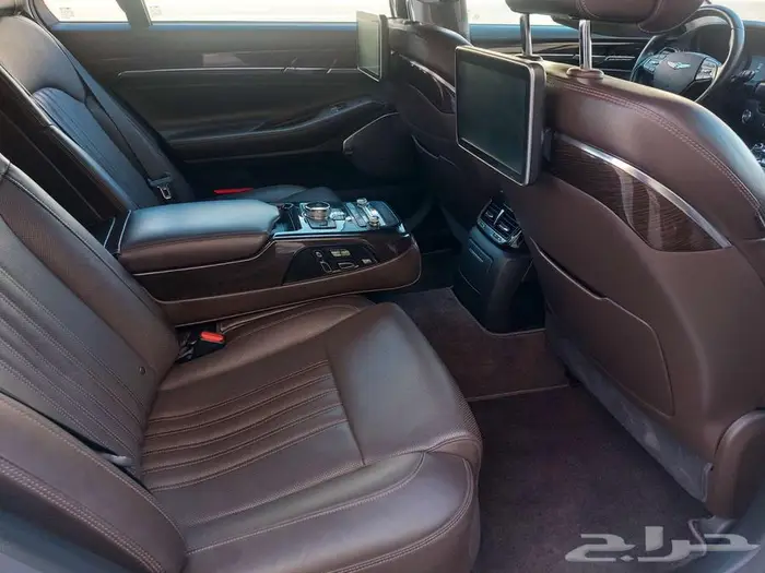 جينسيس G90 2017 رويال V6 فل نظيفة وكالة 33