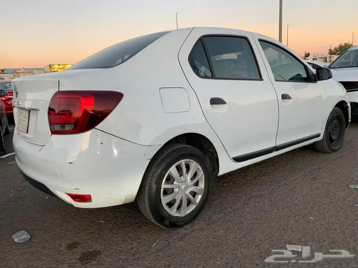 رينو مديل 2020 2