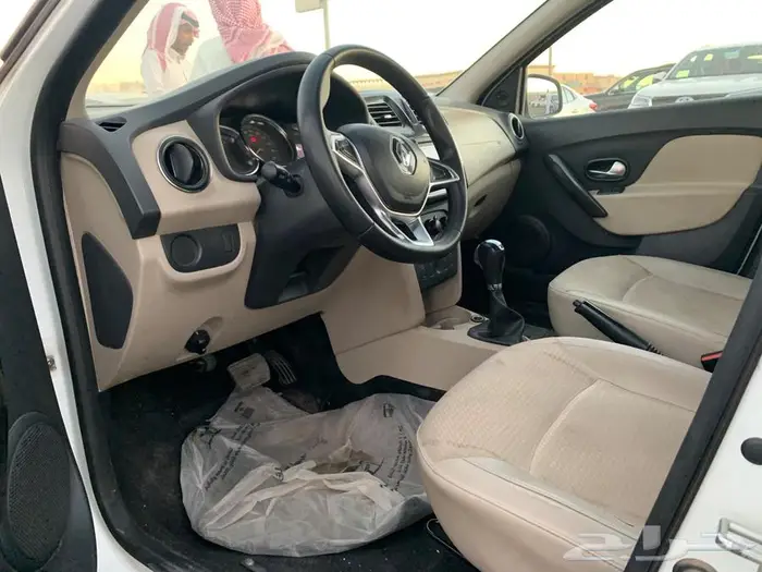 رينو مديل 2020 3