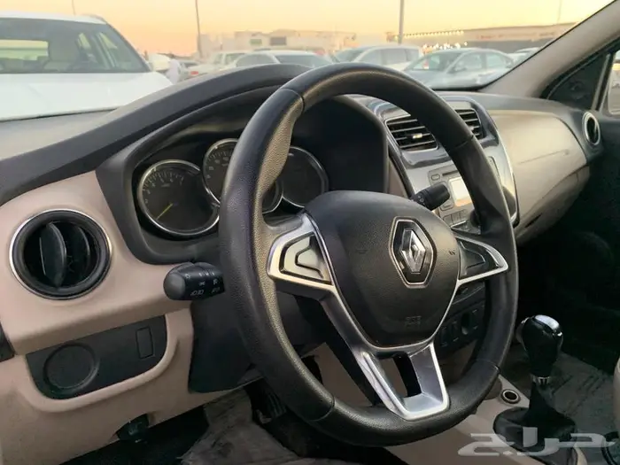 رينو مديل 2020 6