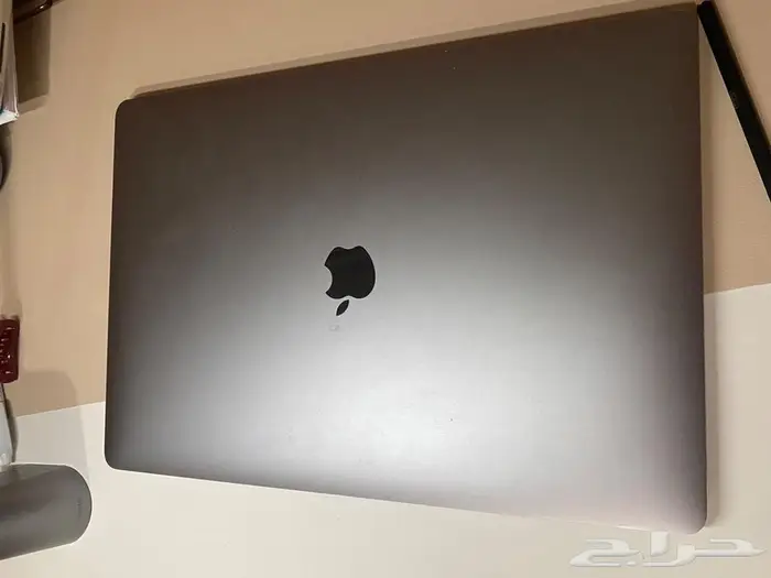 ماك بوك برو تتش بار 2019   16GB   نظامين ويندوز و IOS 2