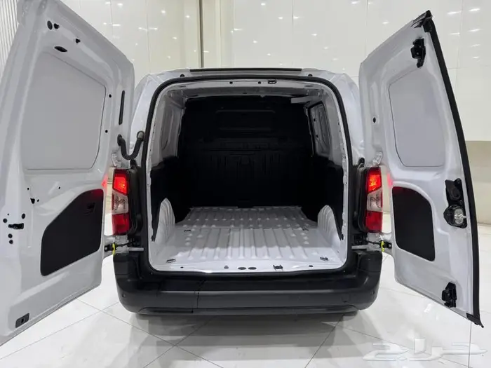 فيات دبلو فان بضاعة 2025 كاش واقساط 8