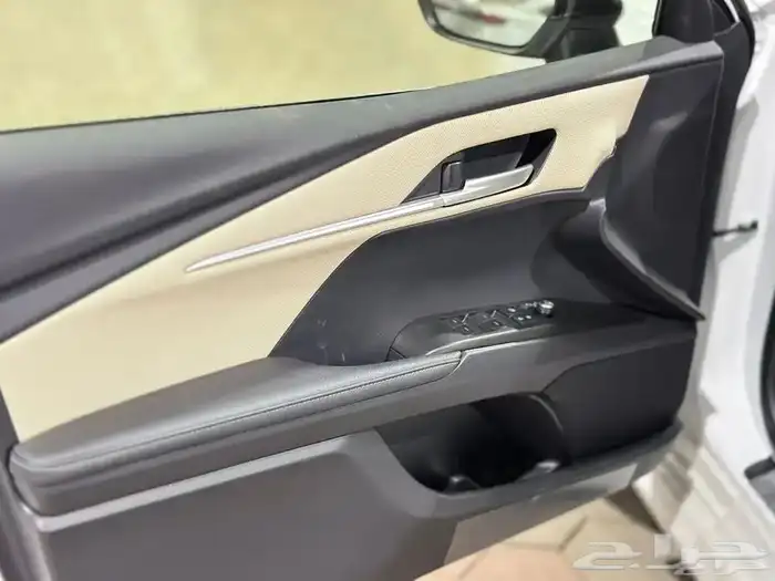 تويوتا كامري 2025 LE بنزين ( تقسيط وكاش ) 14