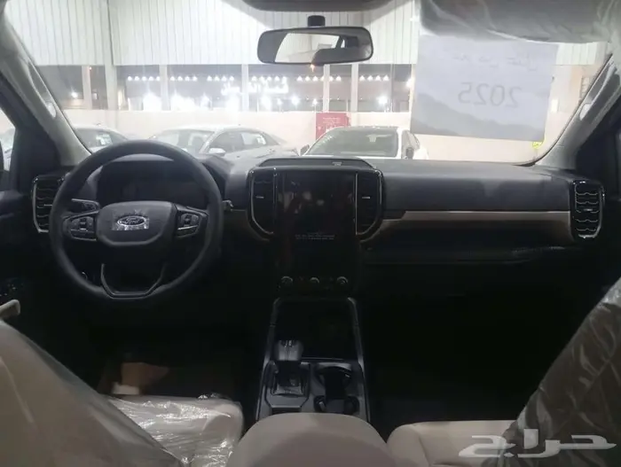 فورد ايفرست 2025 XLS استاندر توكيلات الجزيرة 6