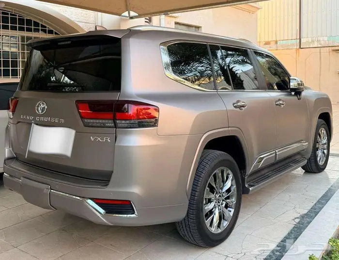 تويوتا لاندكروز VX-R فل كامل سعودي Land-Cruiser 1