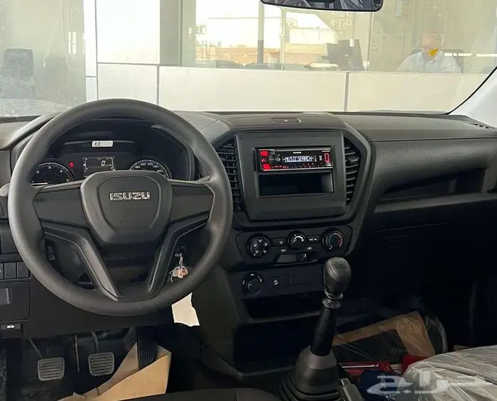 ايسوزو غمارتين دبل 2026 زجاج كهرباء خليجي لدى الفريدي 3